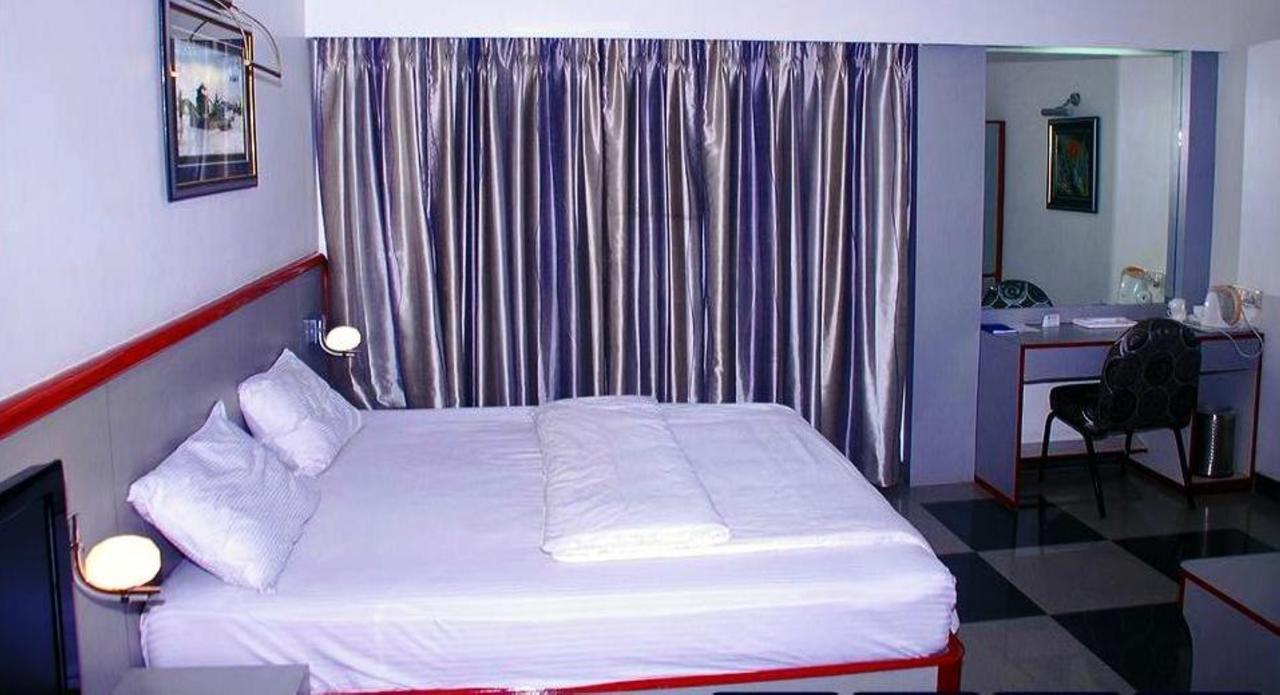 Blue Diamond The Hotel Korba Exterior foto